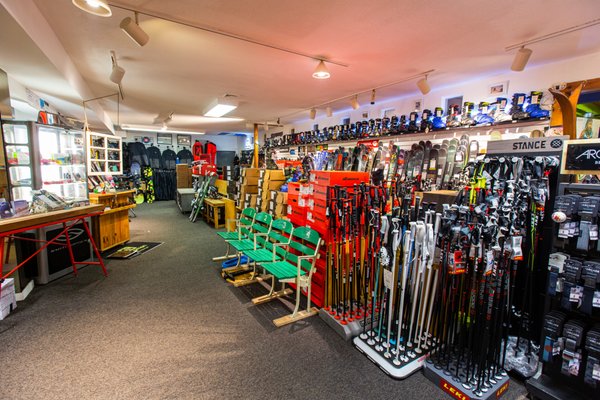 First Stop Board Barn - Ski, Bike, Snowboard & Paddle Shop by null