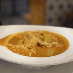 Urban Thai Kitchen - Yellow Curry