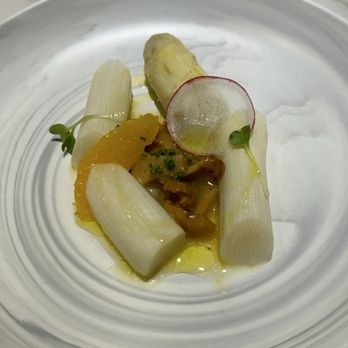 Xavier Pellicer - Spanish Near Me - Barcelona, B