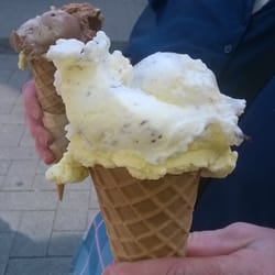 Eis Cafe Colonia - Straciatella und Vanille