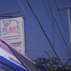 El Rey Carnitas michoacanas. - El Rey!