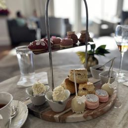 Afternoon tea. Reserve in advance. Afternoon tea. Reserve in advance.
