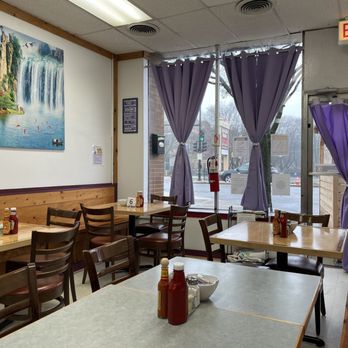 Las Maria’s Breakfast Club - Another view of the additional eating area. - Breakfast & Brunch Near Me - Chicago, Illinois