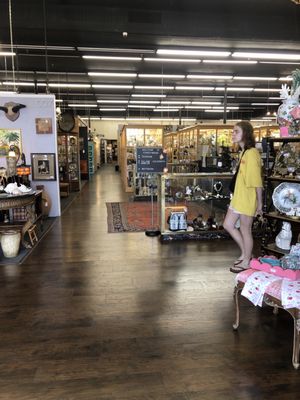 Forestwood Antique Mall & Garden Tea Room by null