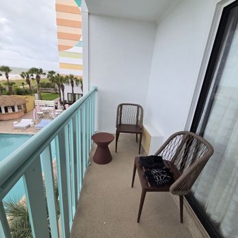 Voco The Shelby - Balcony space. - Hotels Near Me - Myrtle Beach, South Carolina Voco The Shelby - Balcony space. - Hotels Near Me - Myrtle Beach, South Carolina