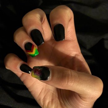 La Belle Nails - Nail Salons Near Me - Reno, Nevada