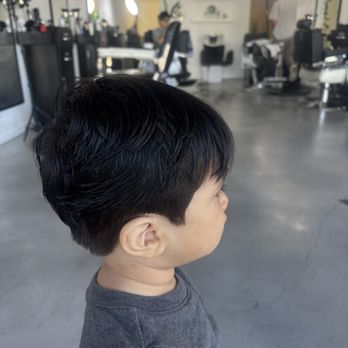 Visionz - Another angle - Barbers Near Me - Culver City, California Visionz - Another angle - Barbers Near Me - Culver City, California