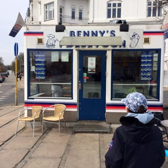 Benny's Pølsevogn - Hot Dogs Near Me - Gentofte Benny's Pølsevogn - Hot Dogs Near Me - Gentofte