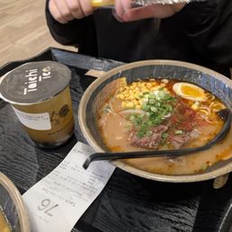 Miso Broth Ramen Spicy w/Beef Sm Peach Green Tea Boba