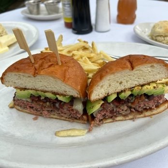 Gulfstream - Cheeseburger - New American Near Me - Newport Beach, California Gulfstream - Cheeseburger - New American Near Me - Newport Beach, California