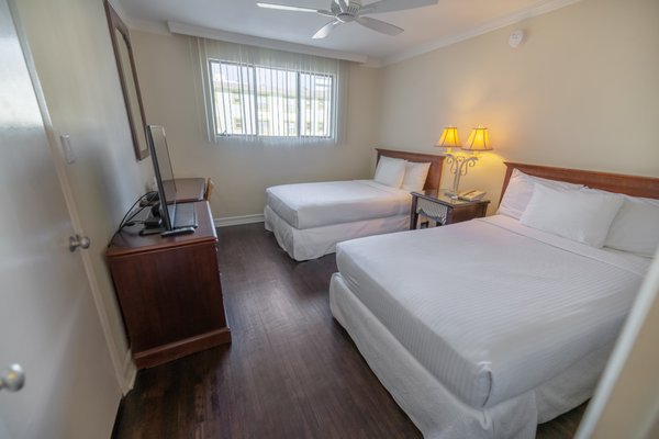 Cal Mar Hotel Suites by null