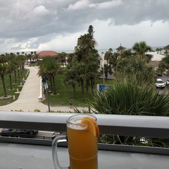 Hooters - Sports Bars Near Me - Clearwater, Florida