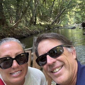 Big Sur River Inn - Relaxing in the river - Hotels Near Me - Big Sur, California
