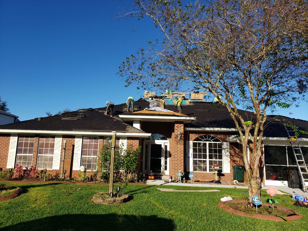 Slide of Rooftecs Contracting