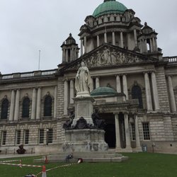 City Hall Grounds - Queen Victoria outside the City Hall building
