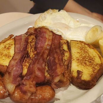 Lighthouse Restaurant - French Toast, bacon, sausage and two eggs - Diners Near Me - Bayonne, New Jersey