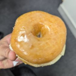 Ma's Donuts