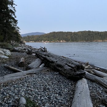 Georgia Beach - Beaches Near Me - Gibsons, British Columbia Georgia Beach - Beaches Near Me - Gibsons, British Columbia