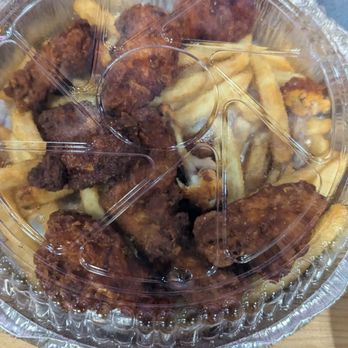 Casa Bistro - Spicy crispy wings - Pizza Near Me - Aberdeen, Maryland