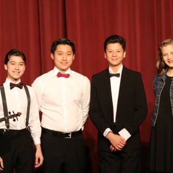 Woodranch Piano Academy - Richard and his fellow performers from Los Cerritos Middle School - Musical Instruments & Teachers Near Me Woodranch Piano Academy - Richard and his fellow performers from Los Cerritos Middle School - Musical Instruments & Teachers Near Me