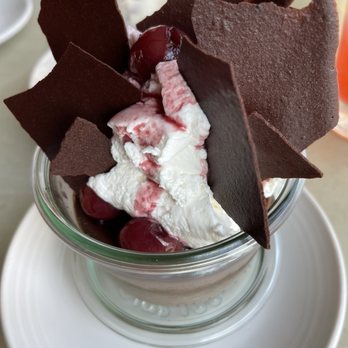 Scales - Dessert special chocolate creme - Seafood Near Me - Portland, Maine Scales - Dessert special chocolate creme - Seafood Near Me - Portland, Maine