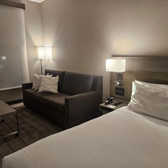 AC Hotel - Nice room - Hotels Near Me - Sacramento, California