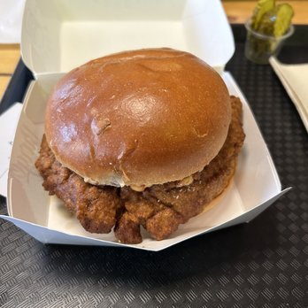 Class Clown Hamburgers - Awesome Spicy Crispy Chicken! - Burgers Near Me - Calgary, Alberta Class Clown Hamburgers - Awesome Spicy Crispy Chicken! - Burgers Near Me - Calgary, Alberta