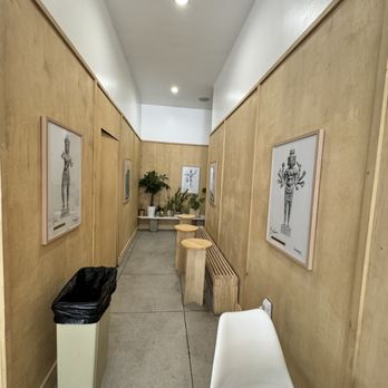 Sojeata  - Interior 2/3 - Bubble Tea Near Me - Fullerton, California