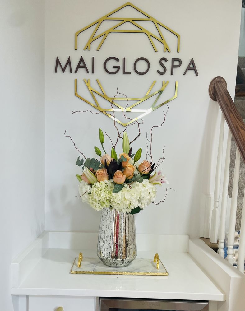 MAI Glo Spa Logo