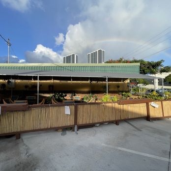 The Sister Restaurant & Cafe - Parking - Thai Near Me - Honolulu, Hawaii The Sister Restaurant & Cafe - Parking - Thai Near Me - Honolulu, Hawaii