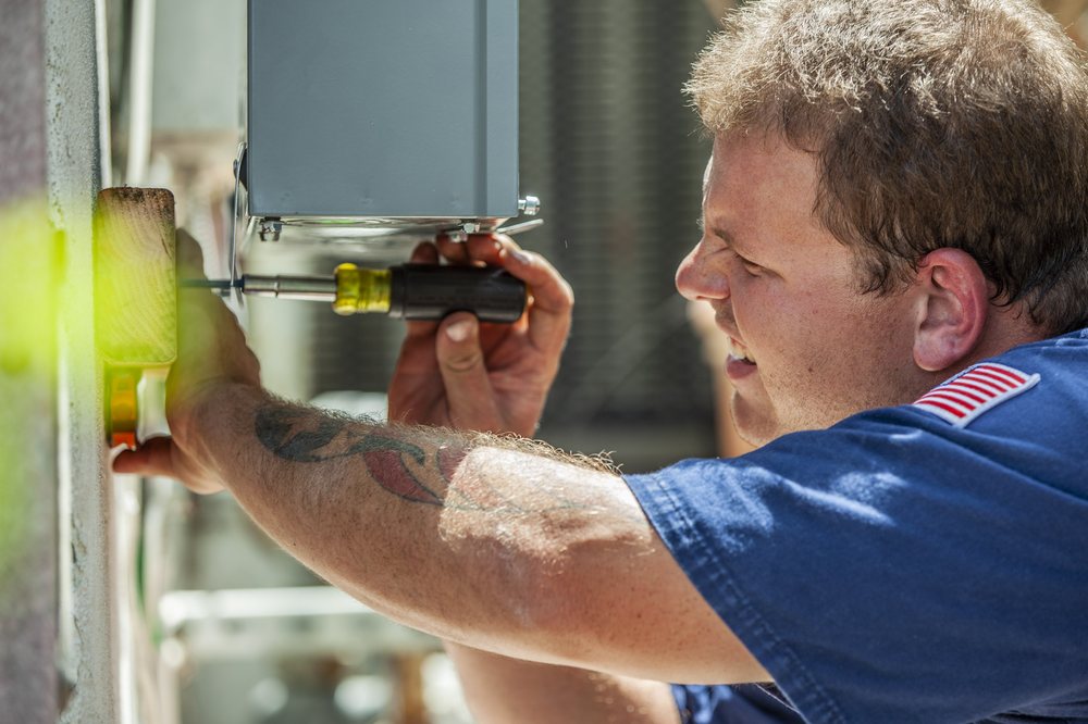 Slide of Best Jordan Electrical Services