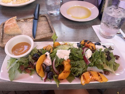 Lucrezia Café by null