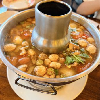 Weera Thai - Rainbow - Tom Yum soup w/chicken - Thai Near Me - Las Vegas, Nevada Weera Thai - Rainbow - Tom Yum soup w/chicken - Thai Near Me - Las Vegas, Nevada