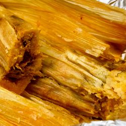 Molecajete Mexican Grill - Tamale Rojo