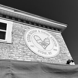Stow Scoop & Swirl Station - Shop sign.