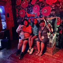 The Third Gate Hotel Escape Room - We escaped and we got the bonus!!! (read the leg)