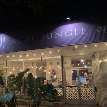 Acai Jungle Cafe - Outdoor Patio - Sandwiches Near Me - Burbank, California