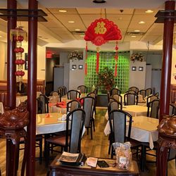 Ming Palace - Indoor Chinese restaurant, also in Pinterest.