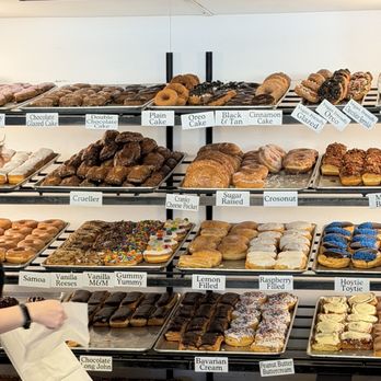 Cranky Al's - Donuts - Coffee & Tea Near Me - Wauwatosa, Wisconsin Cranky Al's - Donuts - Coffee & Tea Near Me - Wauwatosa, Wisconsin