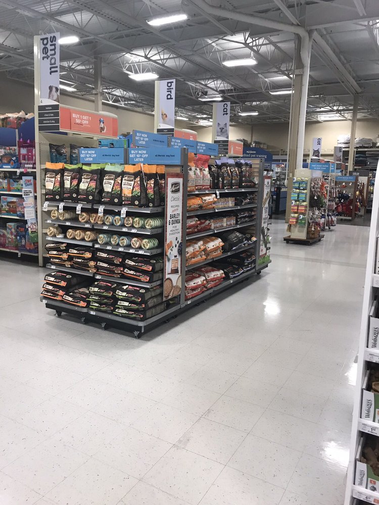 petsmart telephone number