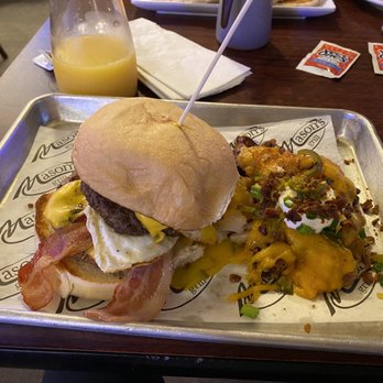 Mason's Grill - Breakfast Burger!! - American Near Me - Baton Rouge, Louisiana