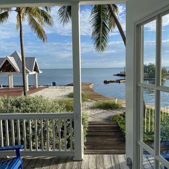 Tranquility Bay Beachfront Resort - Back deck - Resorts Near Me - Marathon, Florida Tranquility Bay Beachfront Resort - Back deck - Resorts Near Me - Marathon, Florida