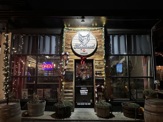 Hogshead Brewery by null