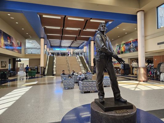 Sioux Falls Regional Airport by null