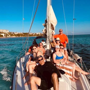 Sailing Isla Charters - Isla Mujeres - Sailing Near Me Sailing Isla Charters - Isla Mujeres - Sailing Near Me