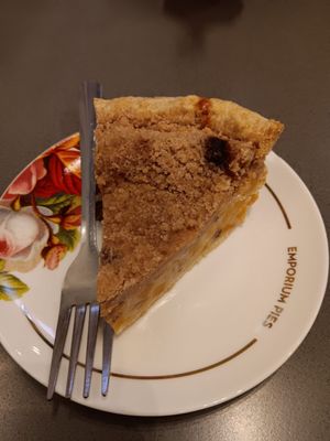 Emporium Pies by null