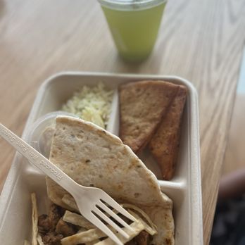 CAVA - Mediterranean Near Me - Richmond, Texas