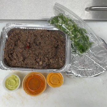 Gordita’s Moreno - 1 Lb de barbacoa - Food Trucks Near Me Gordita’s Moreno - 1 Lb de barbacoa - Food Trucks Near Me