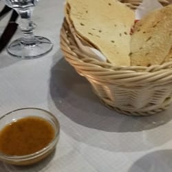 Royal Gurkha - Poppadomia