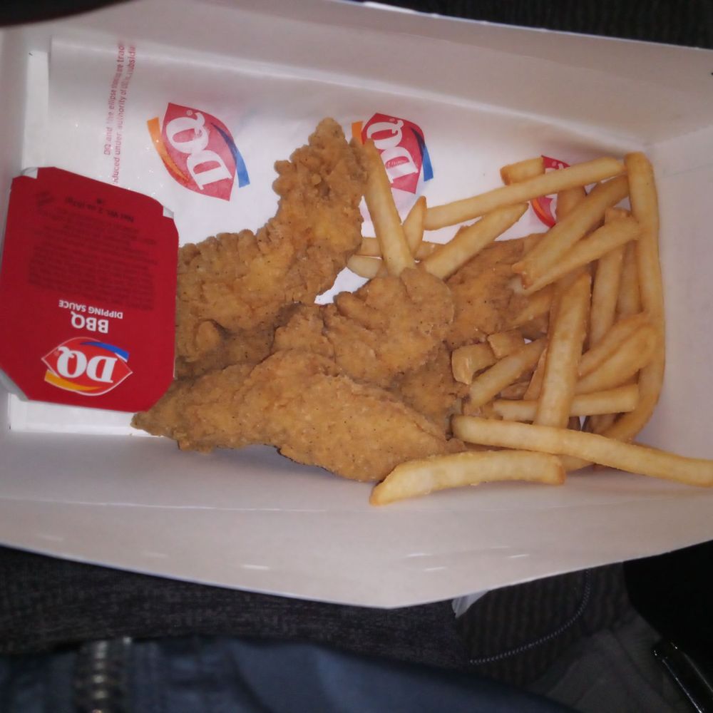 Dairy Queen Grill & Chill - Look how little fries they gave me these ppl suck - Fast Food Near Me - University Place, Washington Dairy Queen Grill & Chill - Look how little fries they gave me these ppl suck - Fast Food Near Me - University Place, Washington